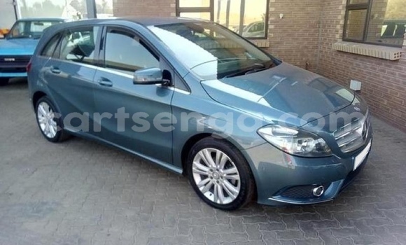 Acheter Occasion Voiture Mercedes‒Benz C–Class Bleu à Big Bend, Lubombo District Acheter Occasion Voiture Mercedes‒Benz C–Class Bleu à Big Bend, Lubombo District