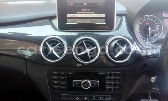 Acheter Occasion Voiture Mercedes‒Benz C–Class Bleu à Big Bend, Lubombo District Acheter Occasion Voiture Mercedes‒Benz C–Class Bleu à Big Bend, Lubombo District