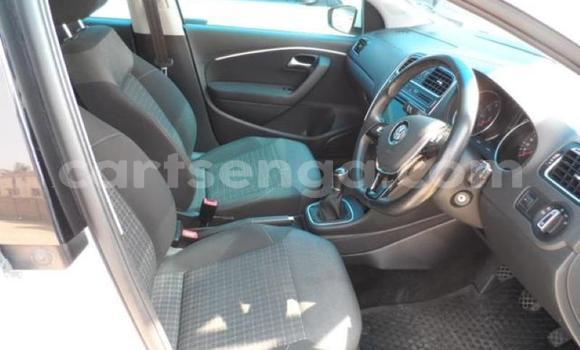 Acheter Occasion Voiture Volkswagen Polo Blanc à Big Bend, Lubombo District Acheter Occasion Voiture Volkswagen Polo Blanc à Big Bend, Lubombo District