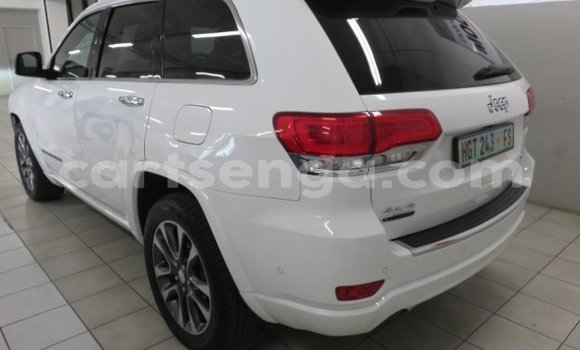 Acheter Occasion Voiture Jeep Grand Cherokee Blanc à Malkerns, Manzini Acheter Occasion Voiture Jeep Grand Cherokee Blanc à Malkerns, Manzini