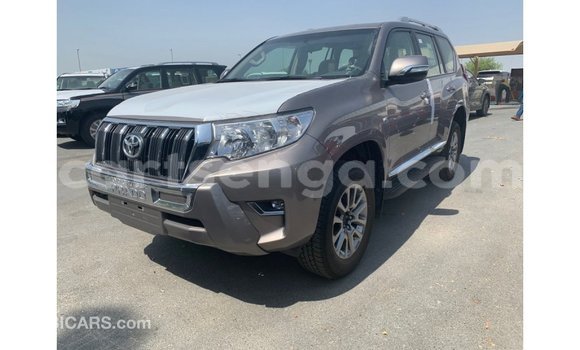 Nunua Imported Toyota Prado Brown Gari ndani ya Import - Dubai nchini Hhohho Nunua Imported Toyota Prado Brown Gari ndani ya Import - Dubai nchini Hhohho