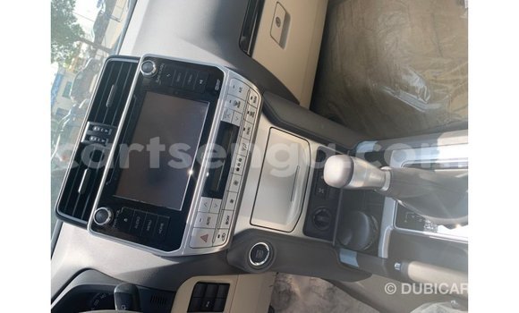 Nunua Imported Toyota Prado Brown Gari ndani ya Import - Dubai nchini Hhohho Nunua Imported Toyota Prado Brown Gari ndani ya Import - Dubai nchini Hhohho