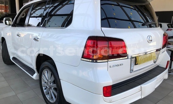 Buy Used Lexus LX 570 White Car in Big Bend in Lubombo Buy Used Lexus LX 570 White Car in Big Bend in Lubombo