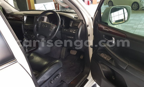 Buy Used Lexus LX 570 White Car in Big Bend in Lubombo Buy Used Lexus LX 570 White Car in Big Bend in Lubombo