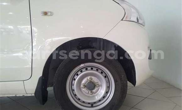 Buy Used Toyota Avanza White Car in Big Bend in Lubombo Buy Used Toyota Avanza White Car in Big Bend in Lubombo