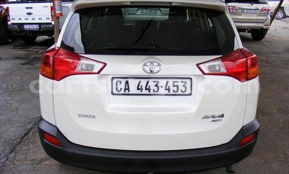 Buy Used Toyota RAV4 White Car in Big Bend in Lubombo Buy Used Toyota RAV4 White Car in Big Bend in Lubombo