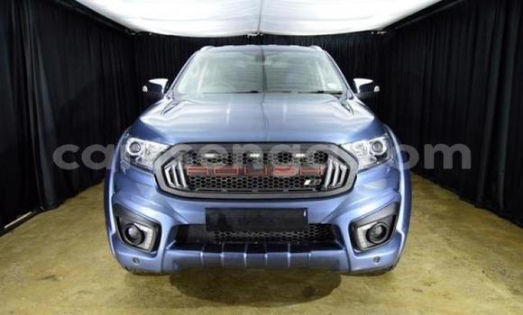 Acheter Occasion Voiture Ford Everest Bleu à Ezulwini, Hhohho Acheter Occasion Voiture Ford Everest Bleu à Ezulwini, Hhohho