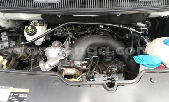 Buy Used Volkswagen Caravelle White Car in Mbabane in Manzini Buy Used Volkswagen Caravelle White Car in Mbabane in Manzini