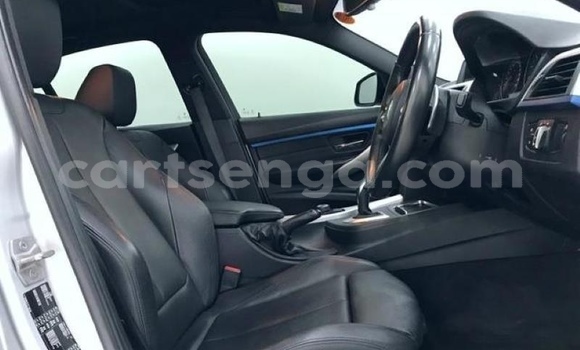 Acheter Occasion Voiture BMW 3–Series Gris à Big Bend, Lubombo District Acheter Occasion Voiture BMW 3–Series Gris à Big Bend, Lubombo District