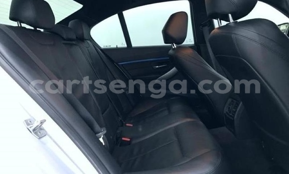 Acheter Occasion Voiture BMW 3–Series Gris à Big Bend, Lubombo District Acheter Occasion Voiture BMW 3–Series Gris à Big Bend, Lubombo District