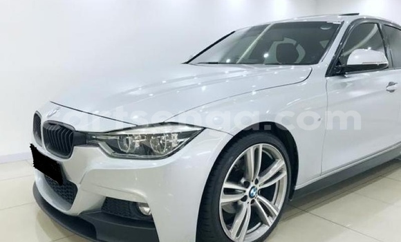 Acheter Occasion Voiture BMW 3–Series Gris à Big Bend, Lubombo District Acheter Occasion Voiture BMW 3–Series Gris à Big Bend, Lubombo District