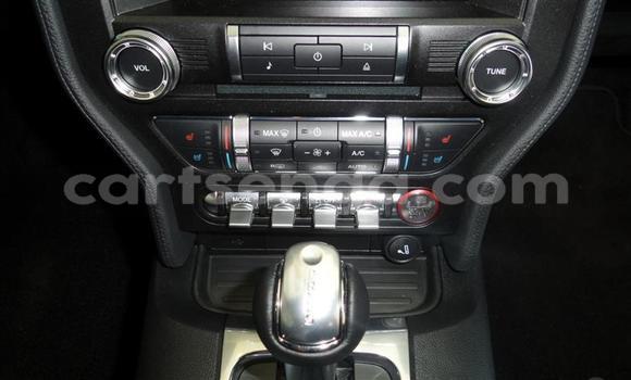 Acheter Occasion Voiture Ford Mustang Rouge à Ezulwini, Hhohho Acheter Occasion Voiture Ford Mustang Rouge à Ezulwini, Hhohho