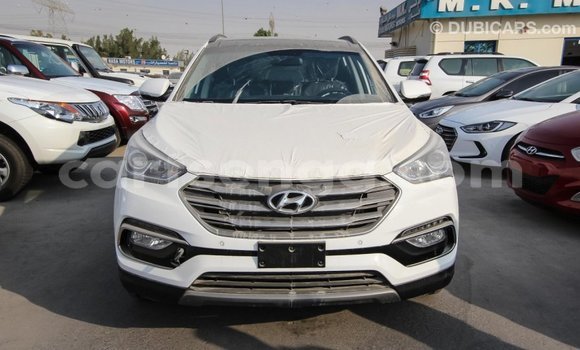 Buy Import Hyundai Santa Fe White Car in Import - Dubai in Hhohho Buy Import Hyundai Santa Fe White Car in Import - Dubai in Hhohho