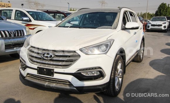 Buy Import Hyundai Santa Fe White Car in Import - Dubai in Hhohho Buy Import Hyundai Santa Fe White Car in Import - Dubai in Hhohho