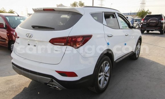 Buy Import Hyundai Santa Fe White Car in Import - Dubai in Hhohho Buy Import Hyundai Santa Fe White Car in Import - Dubai in Hhohho