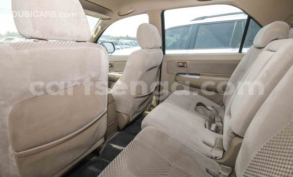 Buy Import Toyota Fortuner Black Car in Import - Dubai in Hhohho Buy Import Toyota Fortuner Black Car in Import - Dubai in Hhohho
