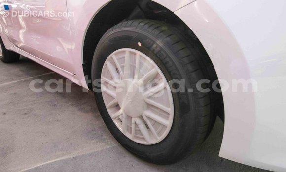 Nunua Imported Kia Rio White Gari ndani ya Import - Dubai nchini Hhohho Nunua Imported Kia Rio White Gari ndani ya Import - Dubai nchini Hhohho