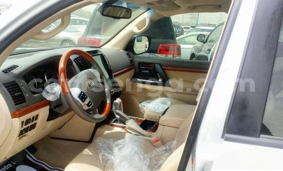Nunua Imported Toyota Land Cruiser Other Gari ndani ya Import - Dubai nchini Hhohho Nunua Imported Toyota Land Cruiser Other Gari ndani ya Import - Dubai nchini Hhohho