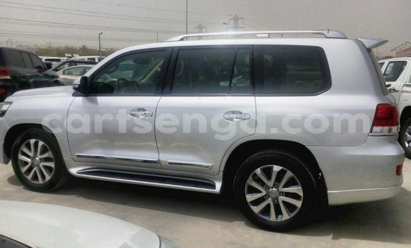 Nunua Imported Toyota Land Cruiser Other Gari ndani ya Import - Dubai nchini Hhohho Nunua Imported Toyota Land Cruiser Other Gari ndani ya Import - Dubai nchini Hhohho