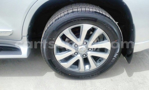 Nunua Imported Toyota Land Cruiser Other Gari ndani ya Import - Dubai nchini Hhohho Nunua Imported Toyota Land Cruiser Other Gari ndani ya Import - Dubai nchini Hhohho
