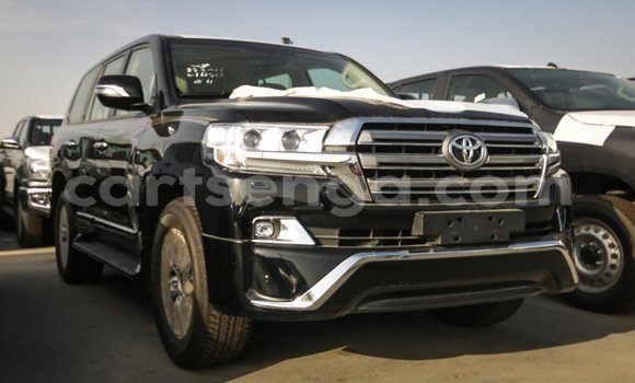 Nunua Imported Toyota Land Cruiser Black Gari ndani ya Import - Dubai nchini Hhohho Nunua Imported Toyota Land Cruiser Black Gari ndani ya Import - Dubai nchini Hhohho