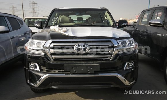Nunua Imported Toyota Land Cruiser Black Gari ndani ya Import - Dubai nchini Hhohho Nunua Imported Toyota Land Cruiser Black Gari ndani ya Import - Dubai nchini Hhohho