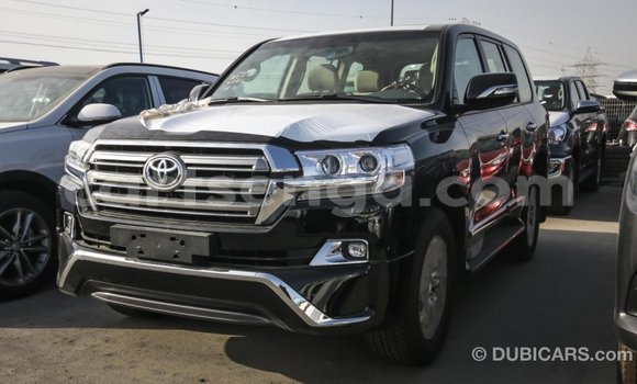 Nunua Imported Toyota Land Cruiser Black Gari ndani ya Import - Dubai nchini Hhohho Nunua Imported Toyota Land Cruiser Black Gari ndani ya Import - Dubai nchini Hhohho