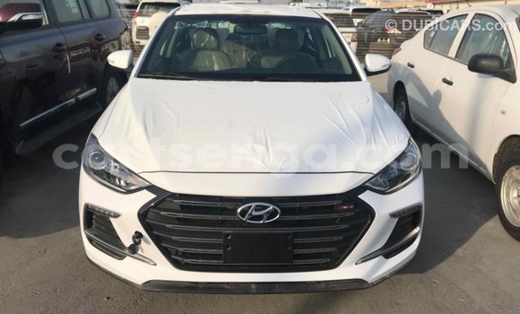 Nunua Imported Hyundai Elantra White Gari ndani ya Import - Dubai nchini Hhohho Nunua Imported Hyundai Elantra White Gari ndani ya Import - Dubai nchini Hhohho