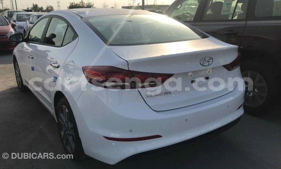 Nunua Imported Hyundai Elantra White Gari ndani ya Import - Dubai nchini Hhohho Nunua Imported Hyundai Elantra White Gari ndani ya Import - Dubai nchini Hhohho