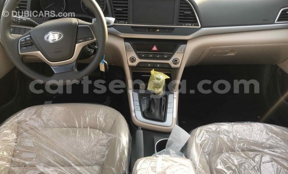 Nunua Imported Hyundai Elantra White Gari ndani ya Import - Dubai nchini Hhohho Nunua Imported Hyundai Elantra White Gari ndani ya Import - Dubai nchini Hhohho
