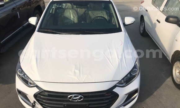 Nunua Imported Hyundai Elantra White Gari ndani ya Import - Dubai nchini Hhohho Nunua Imported Hyundai Elantra White Gari ndani ya Import - Dubai nchini Hhohho