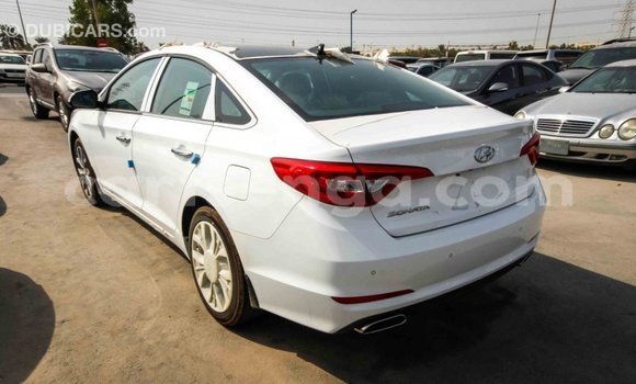 Buy Import Hyundai Sonata White Car in Import - Dubai in Hhohho Buy Import Hyundai Sonata White Car in Import - Dubai in Hhohho