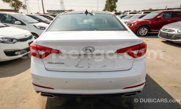 Buy Import Hyundai Sonata White Car in Import - Dubai in Hhohho Buy Import Hyundai Sonata White Car in Import - Dubai in Hhohho