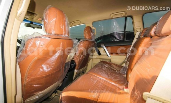 Buy Import Toyota Prado White Car in Import - Dubai in Hhohho Buy Import Toyota Prado White Car in Import - Dubai in Hhohho