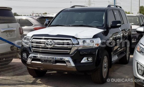 Buy Import Toyota Land Cruiser Black Car in Import - Dubai in Hhohho Buy Import Toyota Land Cruiser Black Car in Import - Dubai in Hhohho