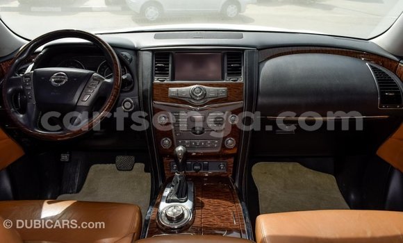 Buy Import Nissan Patrol White Car in Import - Dubai in Hhohho Buy Import Nissan Patrol White Car in Import - Dubai in Hhohho