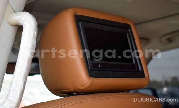 Buy Import Nissan Patrol White Car in Import - Dubai in Hhohho Buy Import Nissan Patrol White Car in Import - Dubai in Hhohho