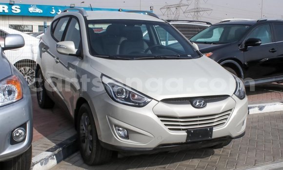 Buy Import Hyundai Tucson Beige Car in Import - Dubai in Hhohho Buy Import Hyundai Tucson Beige Car in Import - Dubai in Hhohho