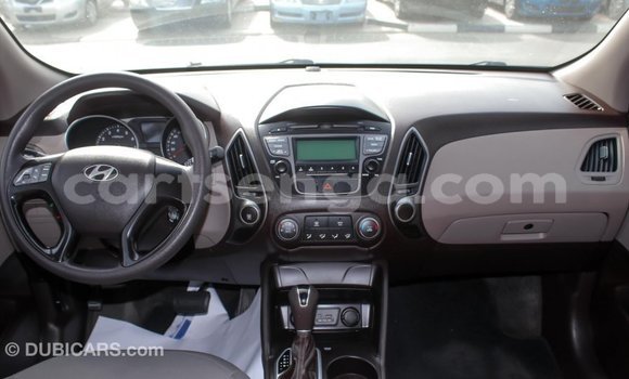 Buy Import Hyundai Tucson Beige Car in Import - Dubai in Hhohho Buy Import Hyundai Tucson Beige Car in Import - Dubai in Hhohho