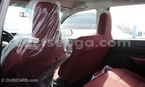 Buy Import Toyota Hilux Other Car in Import - Dubai in Hhohho Buy Import Toyota Hilux Other Car in Import - Dubai in Hhohho