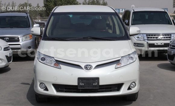 Acheter Import Voiture Toyota Previa Blanc à Import - Dubai, Hhohho Acheter Import Voiture Toyota Previa Blanc à Import - Dubai, Hhohho