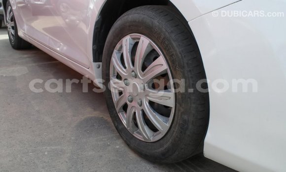 Buy Import Toyota Camry White Car in Import - Dubai in Hhohho Buy Import Toyota Camry White Car in Import - Dubai in Hhohho