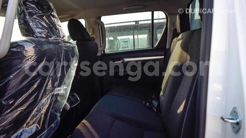 Big with watermark toyota hilux hhohho import dubai 10278