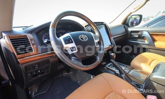 Buy Import Toyota Land Cruiser Brown Car in Import - Dubai in Hhohho Buy Import Toyota Land Cruiser Brown Car in Import - Dubai in Hhohho