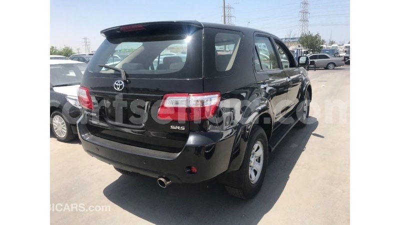 Big with watermark toyota fortuner hhohho import dubai 10286