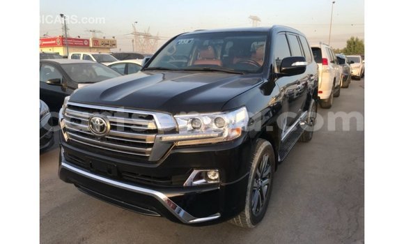 Buy Import Toyota Land Cruiser Black Car in Import - Dubai in Hhohho Buy Import Toyota Land Cruiser Black Car in Import - Dubai in Hhohho