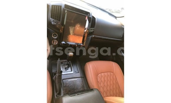 Buy Import Toyota Land Cruiser Black Car in Import - Dubai in Hhohho Buy Import Toyota Land Cruiser Black Car in Import - Dubai in Hhohho