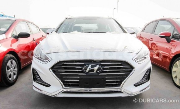 Nunua Imported Hyundai Sonata White Gari ndani ya Import - Dubai nchini Hhohho Nunua Imported Hyundai Sonata White Gari ndani ya Import - Dubai nchini Hhohho