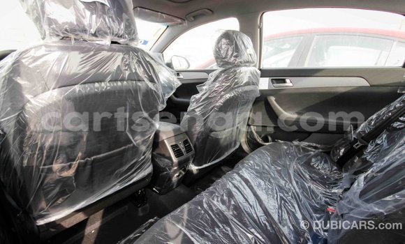 Nunua Imported Hyundai Sonata White Gari ndani ya Import - Dubai nchini Hhohho Nunua Imported Hyundai Sonata White Gari ndani ya Import - Dubai nchini Hhohho