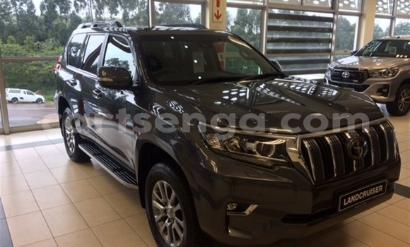 Acheter Occasion Voiture Toyota Prado Gris à Ezulwini, Hhohho Acheter Occasion Voiture Toyota Prado Gris à Ezulwini, Hhohho